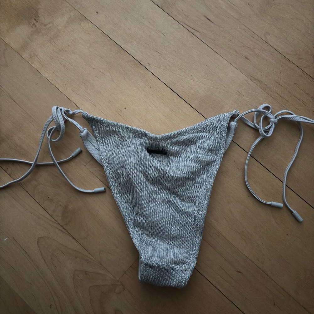 Triangl Vinca Silver Set - Picture 7 of 8